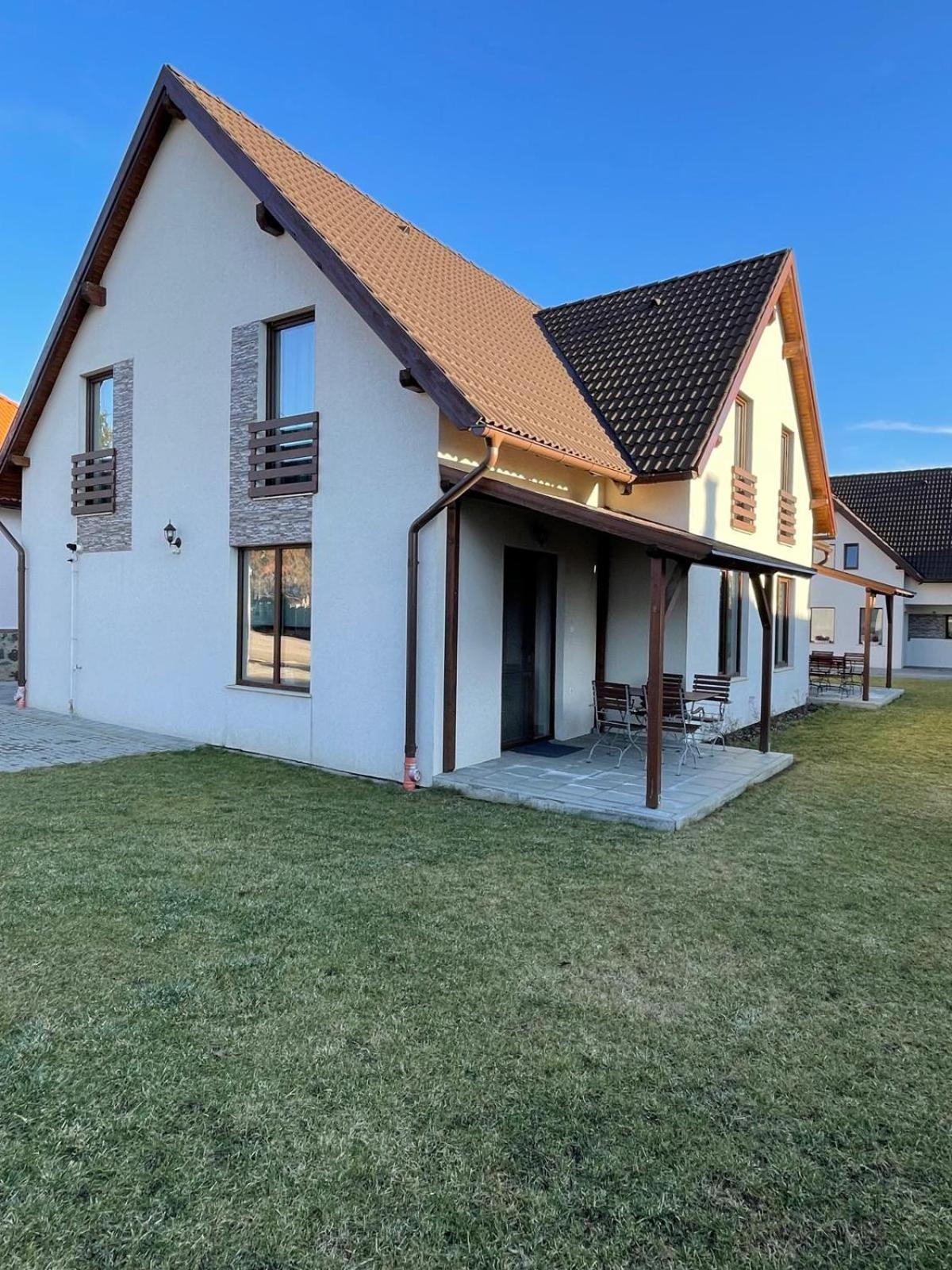 Fenyo Apartman House I Odorheiu Secuiesc Exterior foto